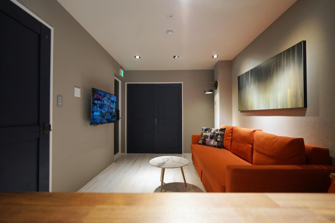 Real Life Meguro River Apartemen Tokyo