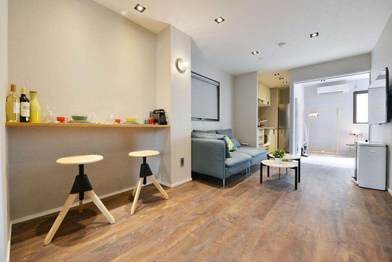 Real Life Meguro River Apartemen *