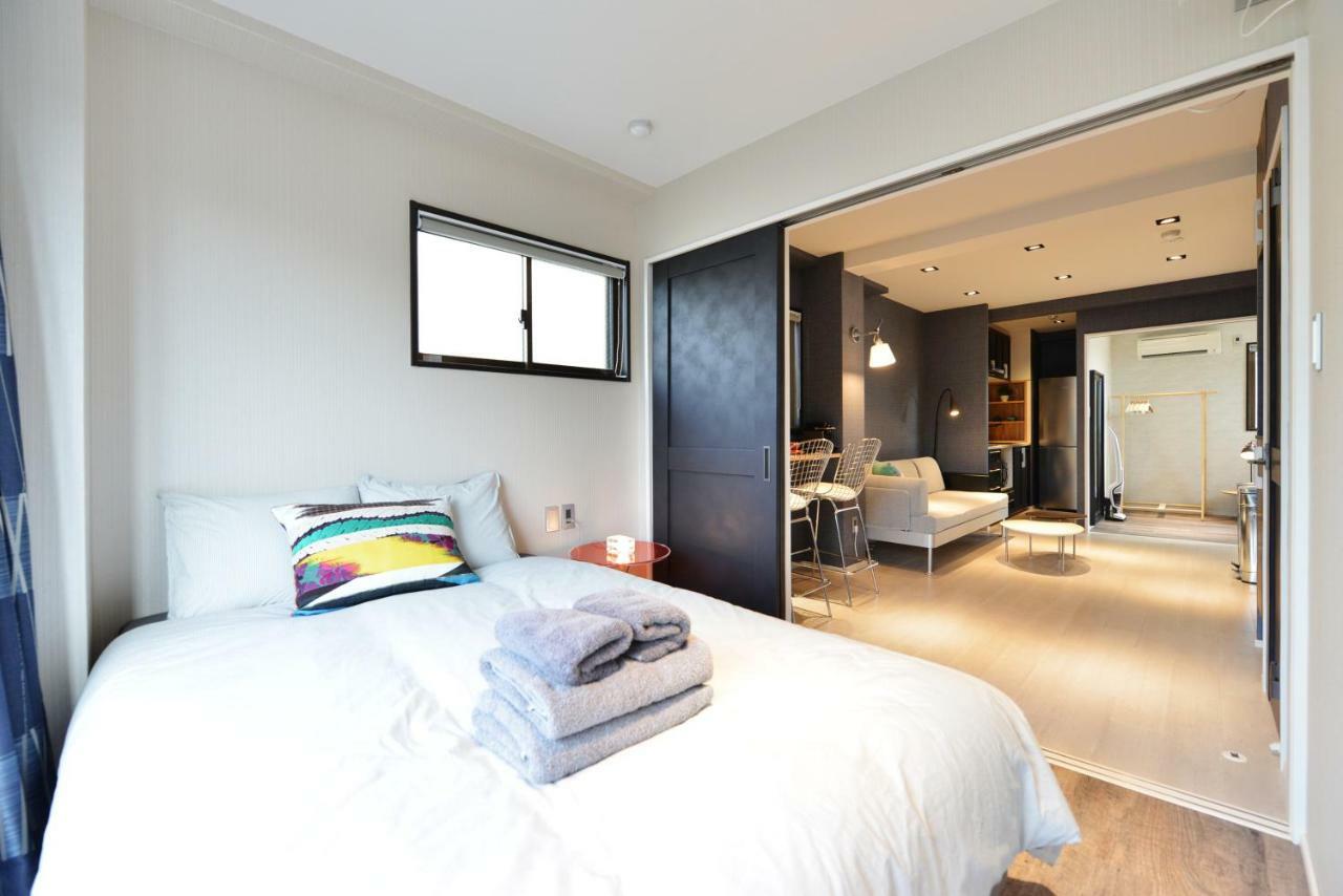 Real Life Meguro River Apartemen *